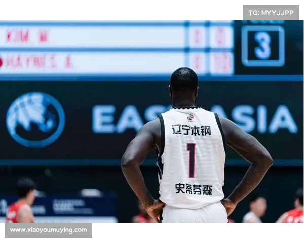 NBA官方播客深度解析赛季焦点话题与球星动态精彩内容回顾 NBA官方播客深度解析赛季焦点话题与球星动态精彩内容回顾